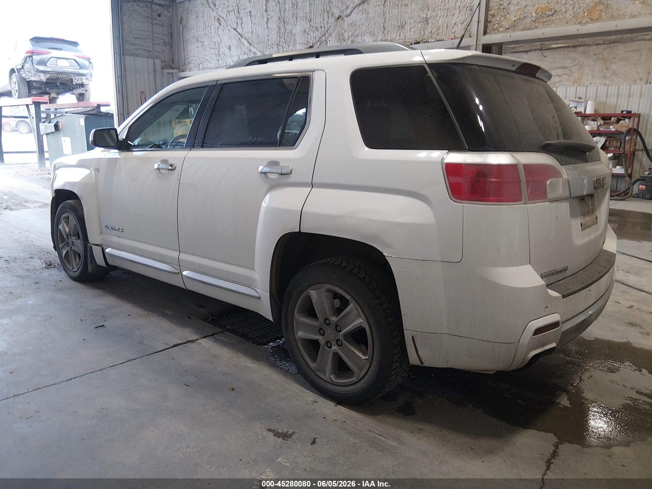 2013 GMC TERRAIN DENALI thumbnail 4