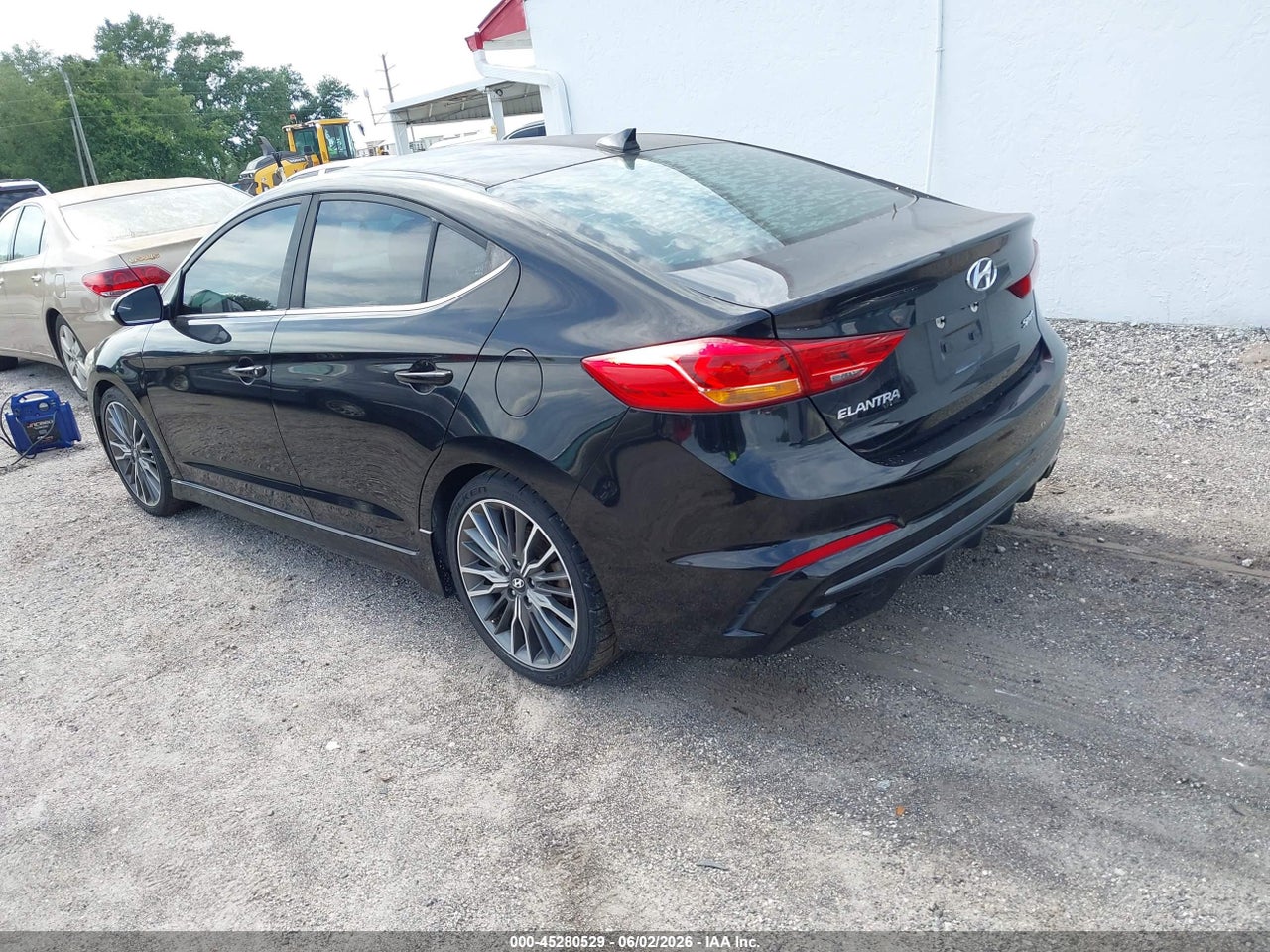 2017 HYUNDAI ELANTRA SPORT thumbnail 4