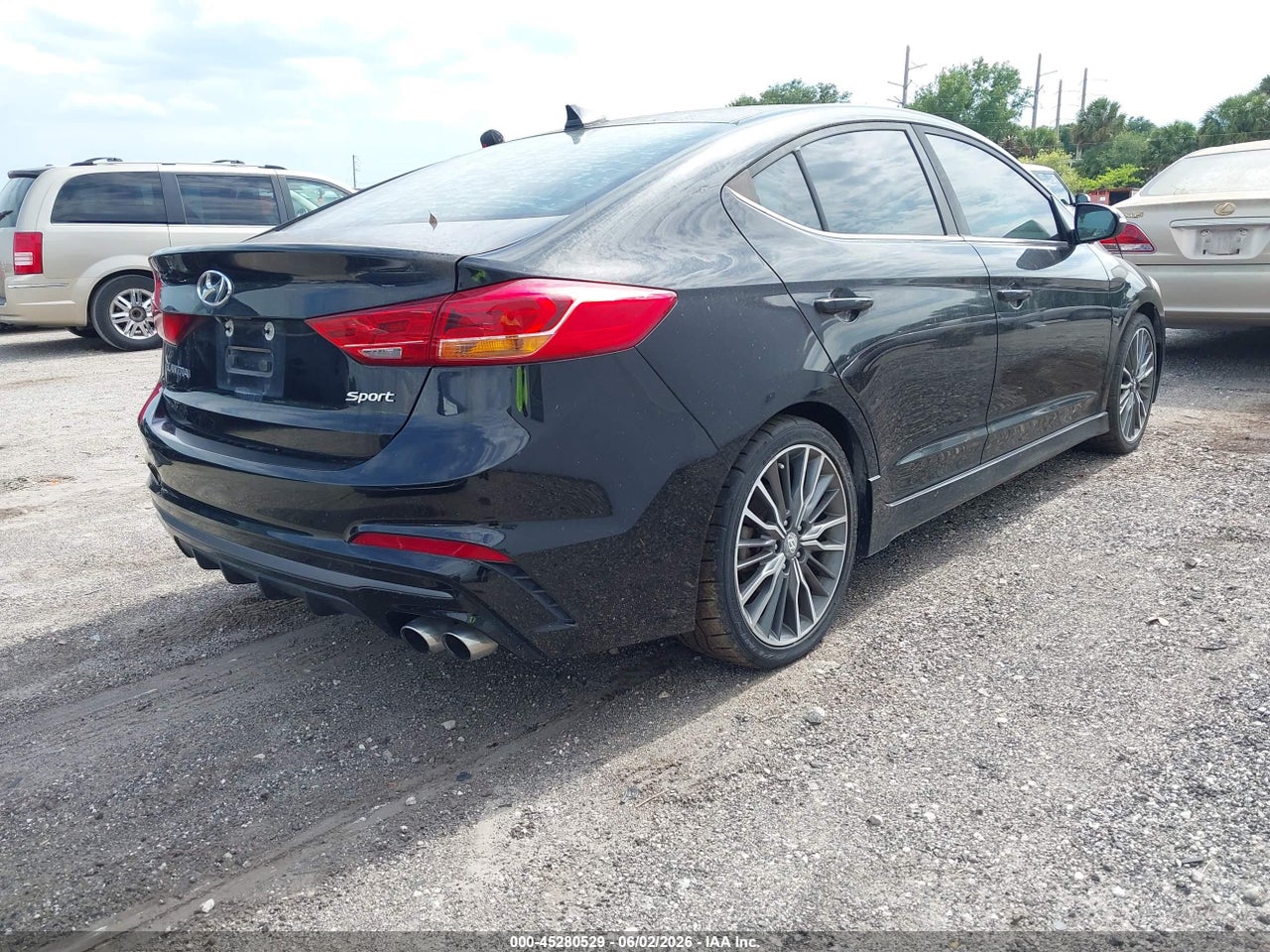2017 HYUNDAI ELANTRA SPORT thumbnail 5