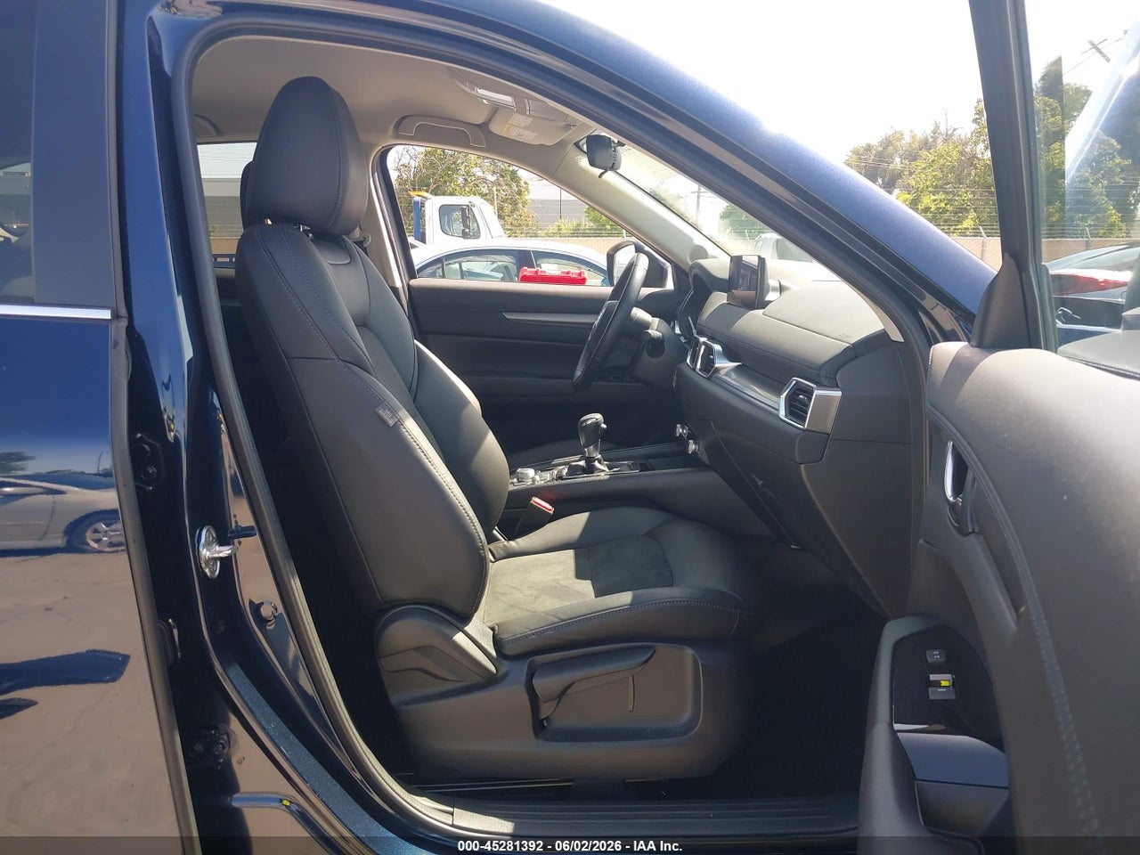 2022 MAZDA CX-5 2.5 S SELECT · 5/12