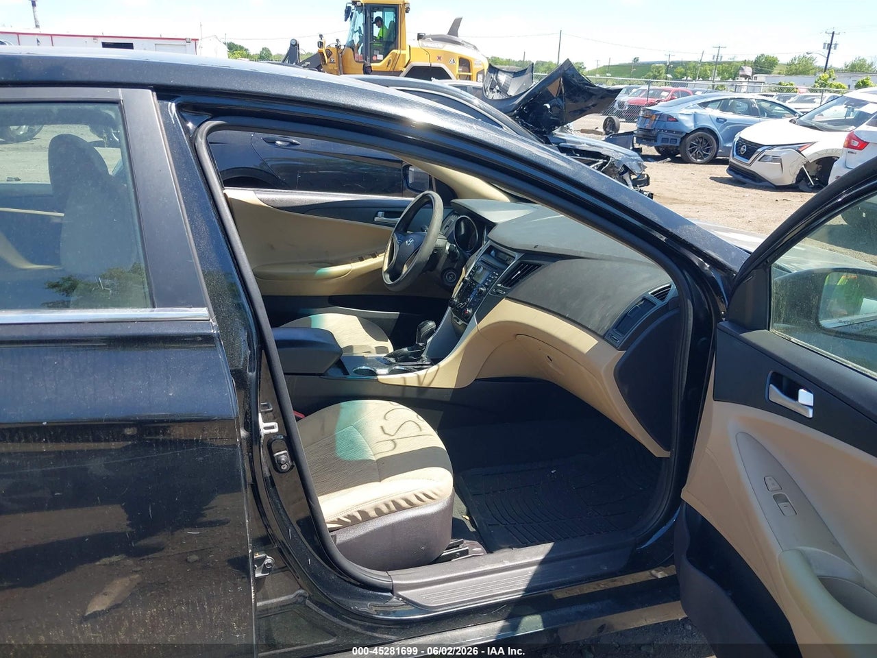 2011 HYUNDAI SONATA GLS · 5/12