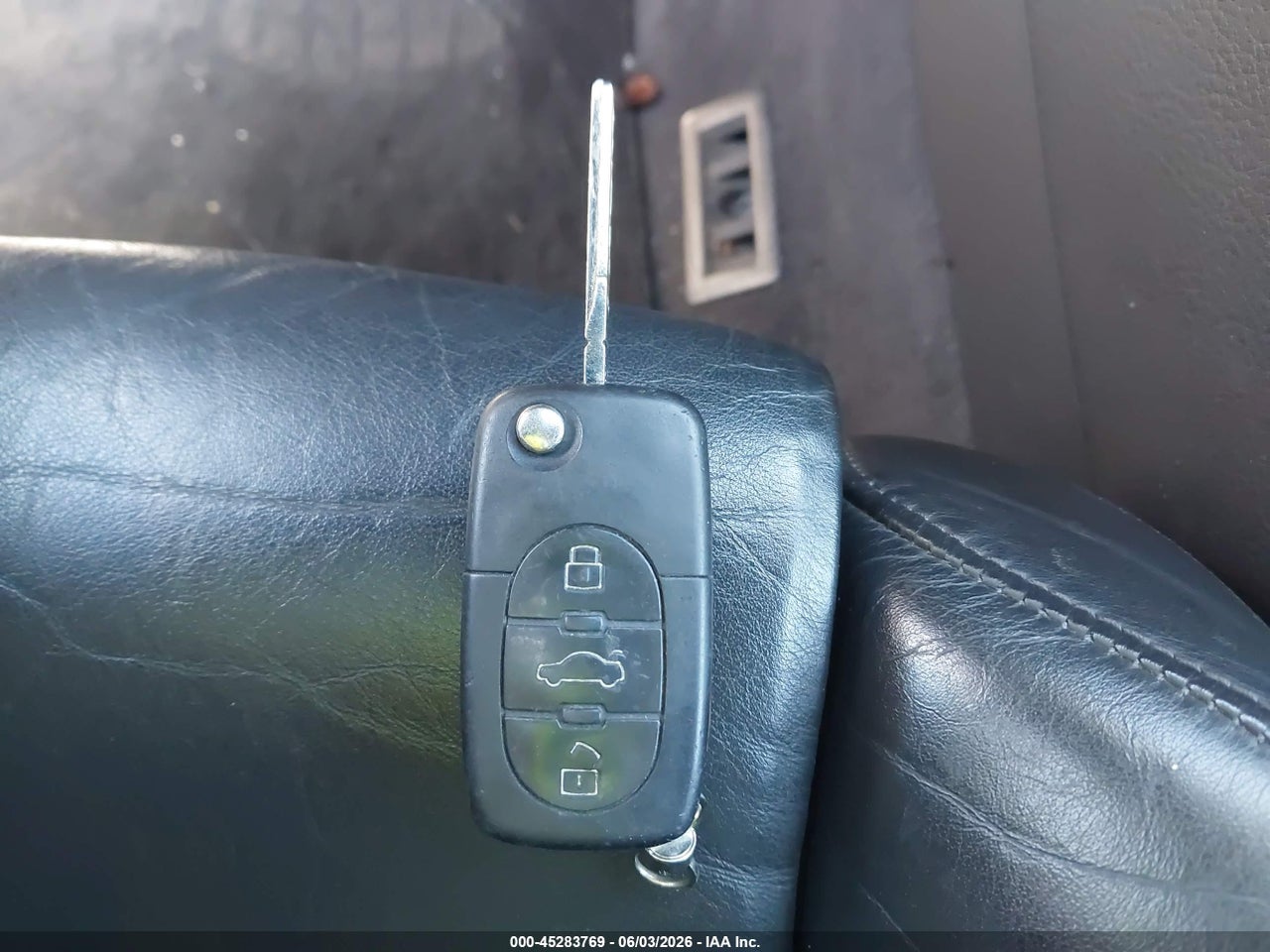 2004 AUDI S4 4.2 thumbnail 12
