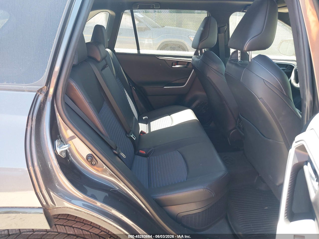 2022 TOYOTA RAV4 HYBRID XSE thumbnail 9