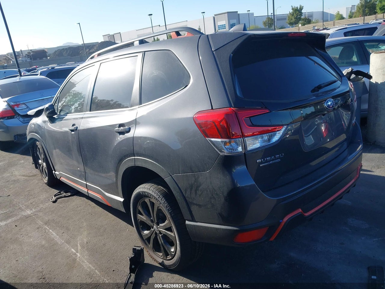 2023 SUBARU FORESTER SPORT thumbnail 4