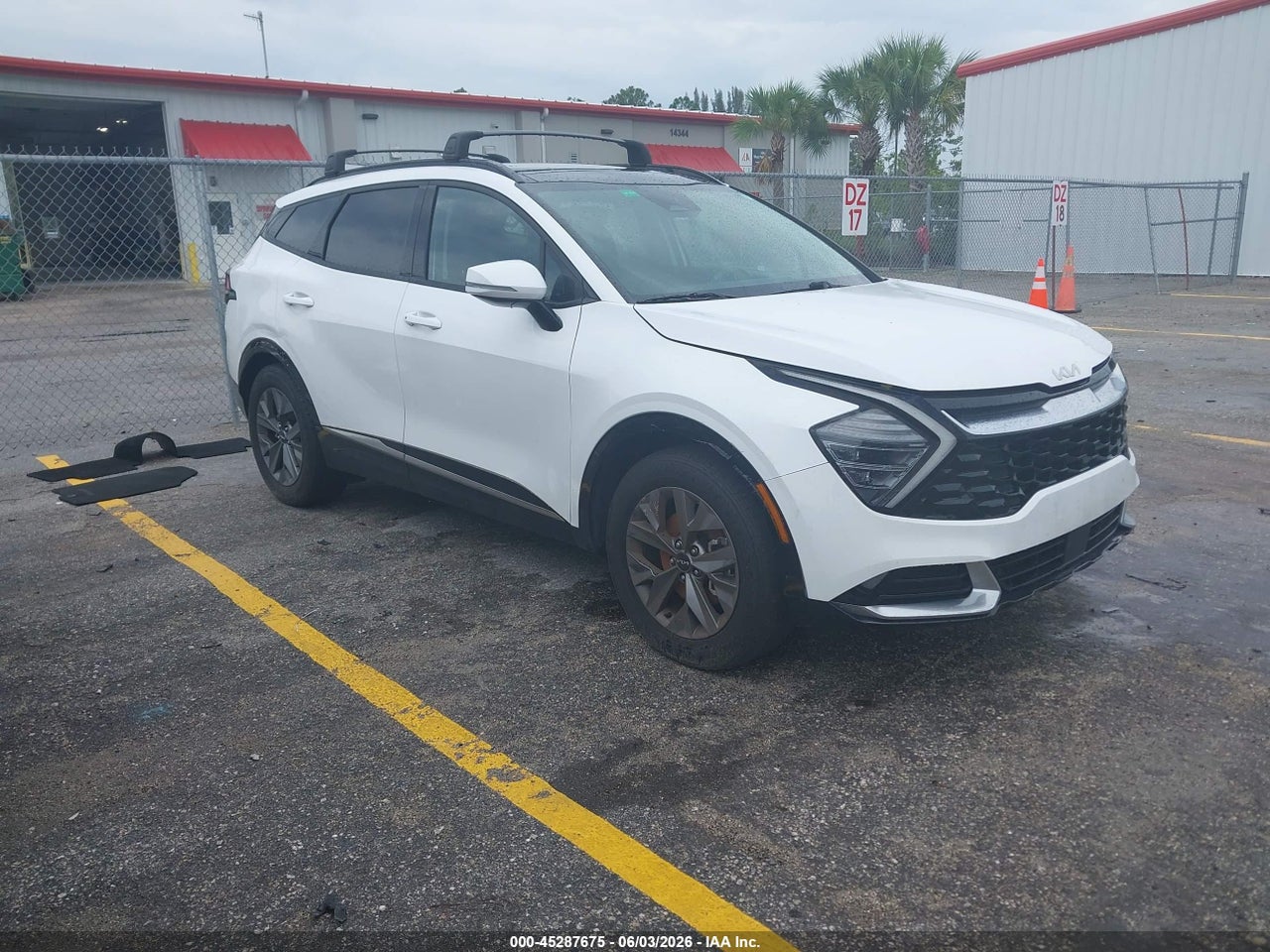 2024 KIA SPORTAGE SX thumbnail 2