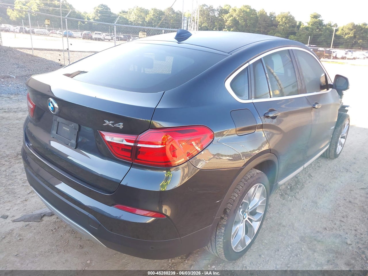 2016 BMW X4 XDRIVE28I thumbnail 5