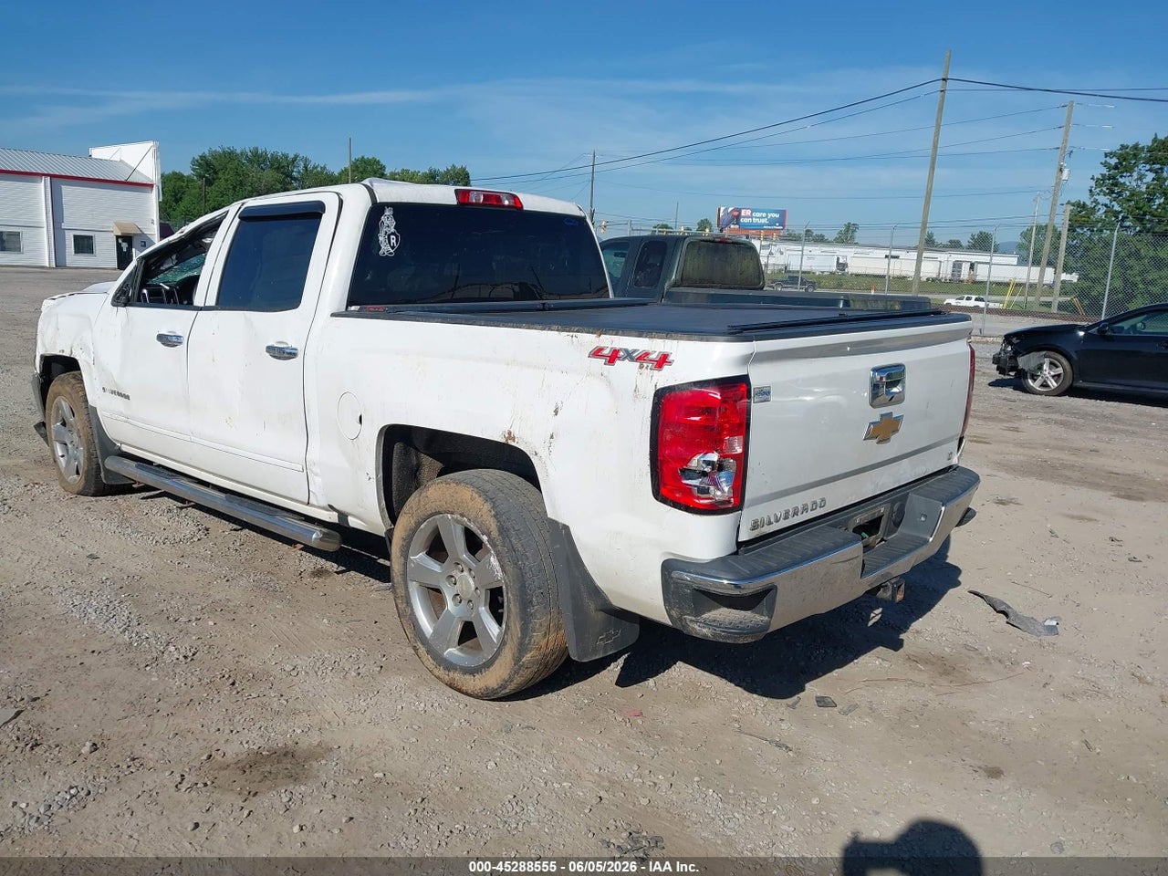 2017 CHEVROLET SILVERADO 1500 1LT thumbnail 4