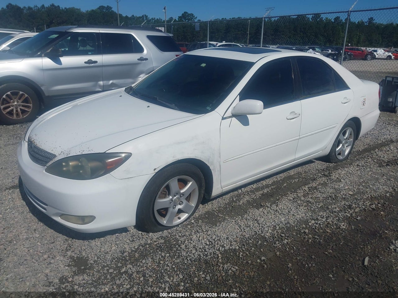 2003 TOYOTA CAMRY SE V6 thumbnail 3