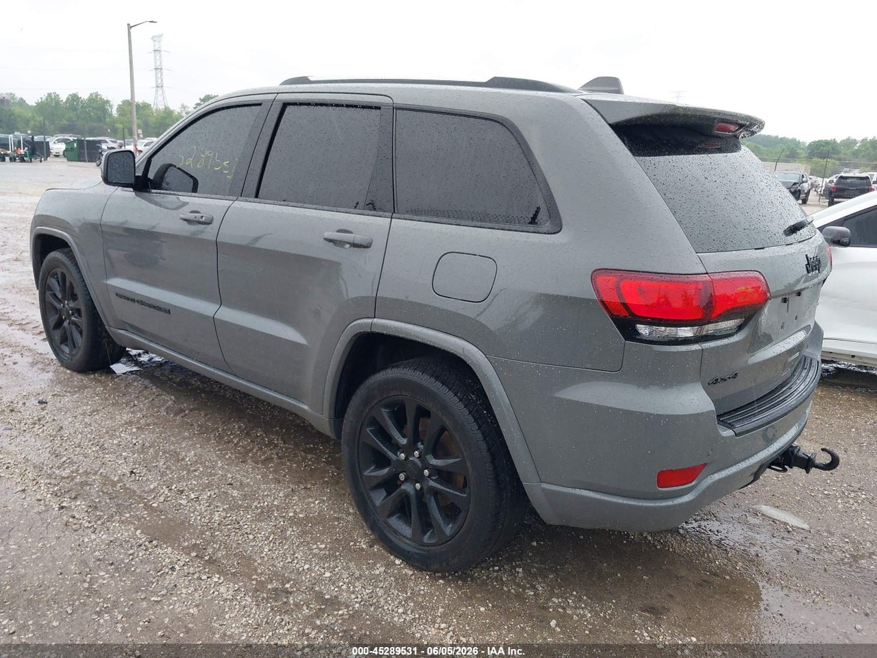 2019 JEEP GRAND CHEROKEE LAREDO · 3/12