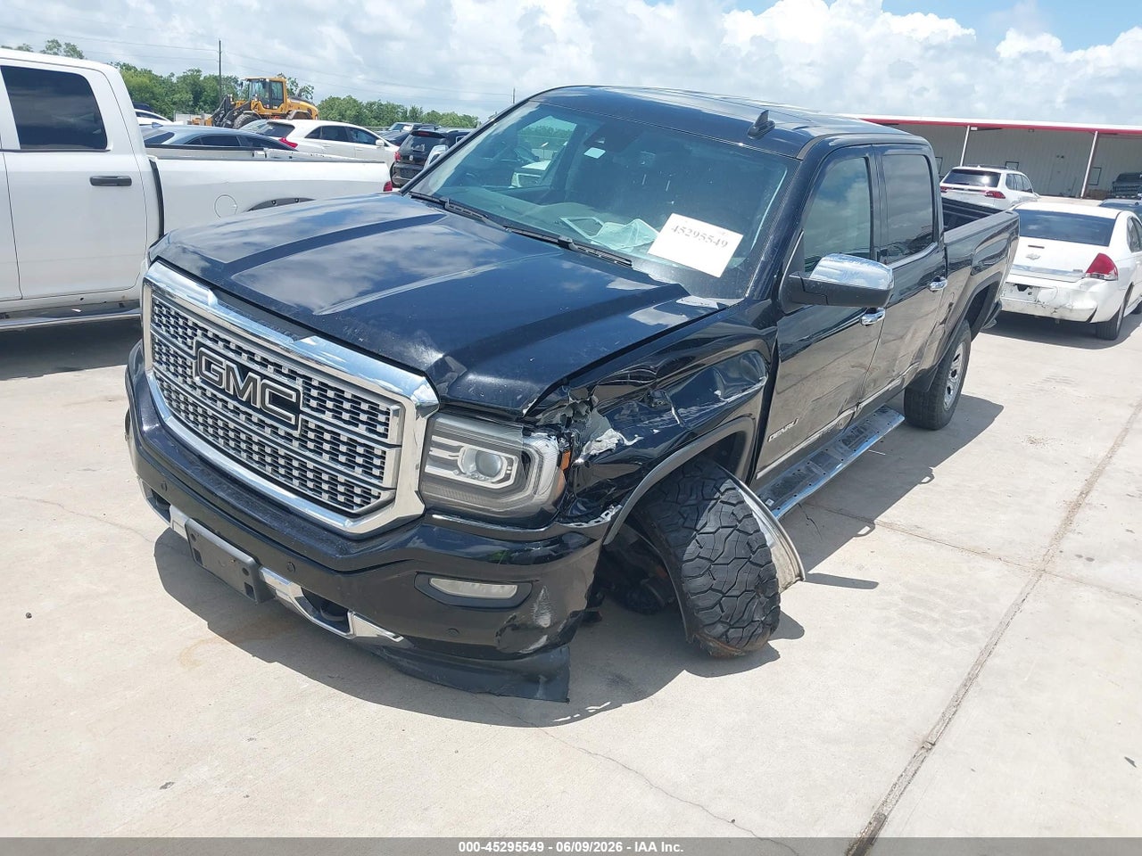 2016 GMC SIERRA 1500 DENALI thumbnail 3