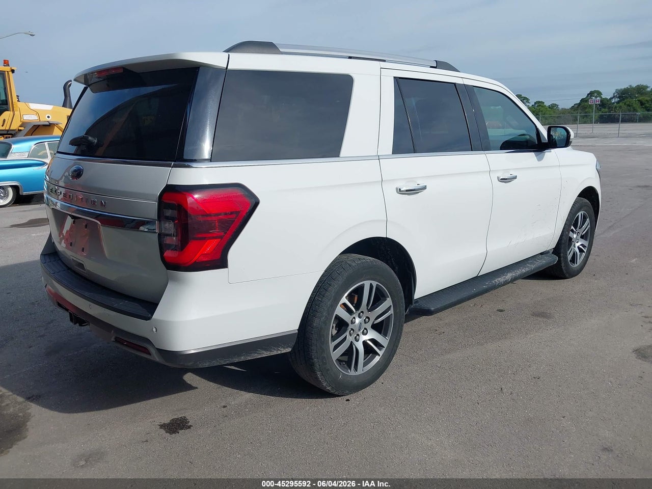 2024 FORD EXPEDITION LIMITED thumbnail 5