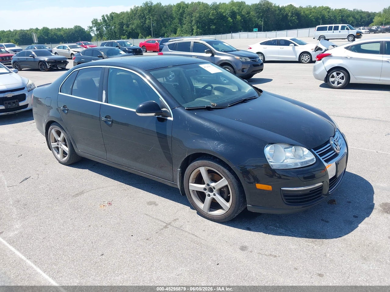 2010 VOLKSWAGEN JETTA TDI thumbnail 2