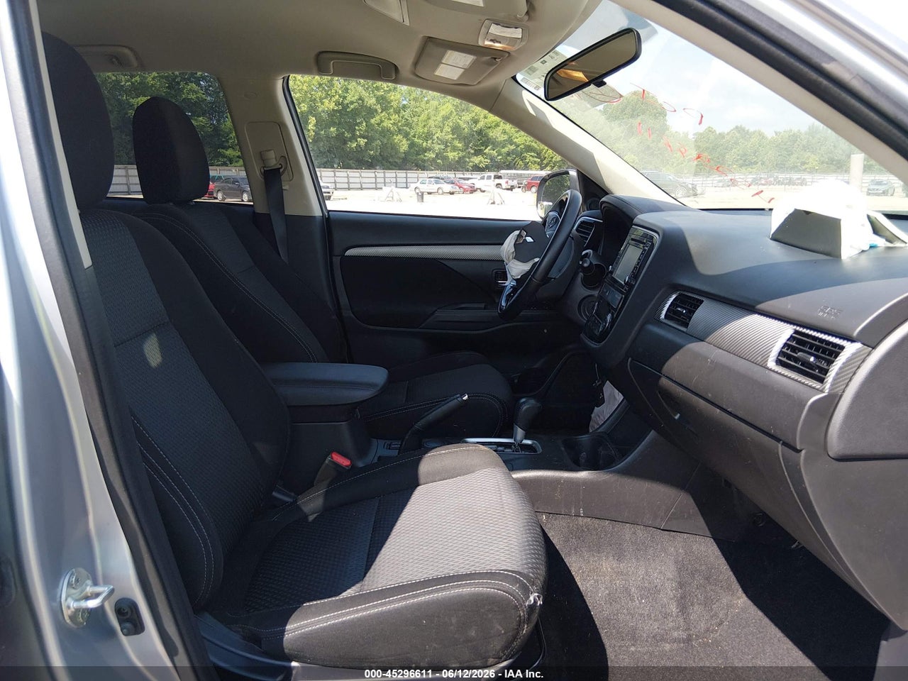2016 MITSUBISHI OUTLANDER SE/SEL thumbnail 6