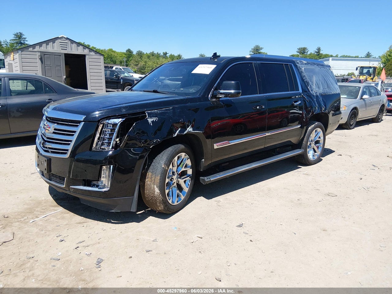 2016 CADILLAC ESCALADE ESV PLATINUM thumbnail 3