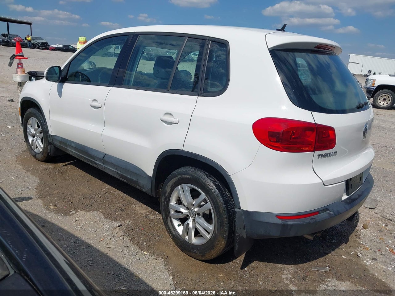 2013 VOLKSWAGEN TIGUAN S · 3/12