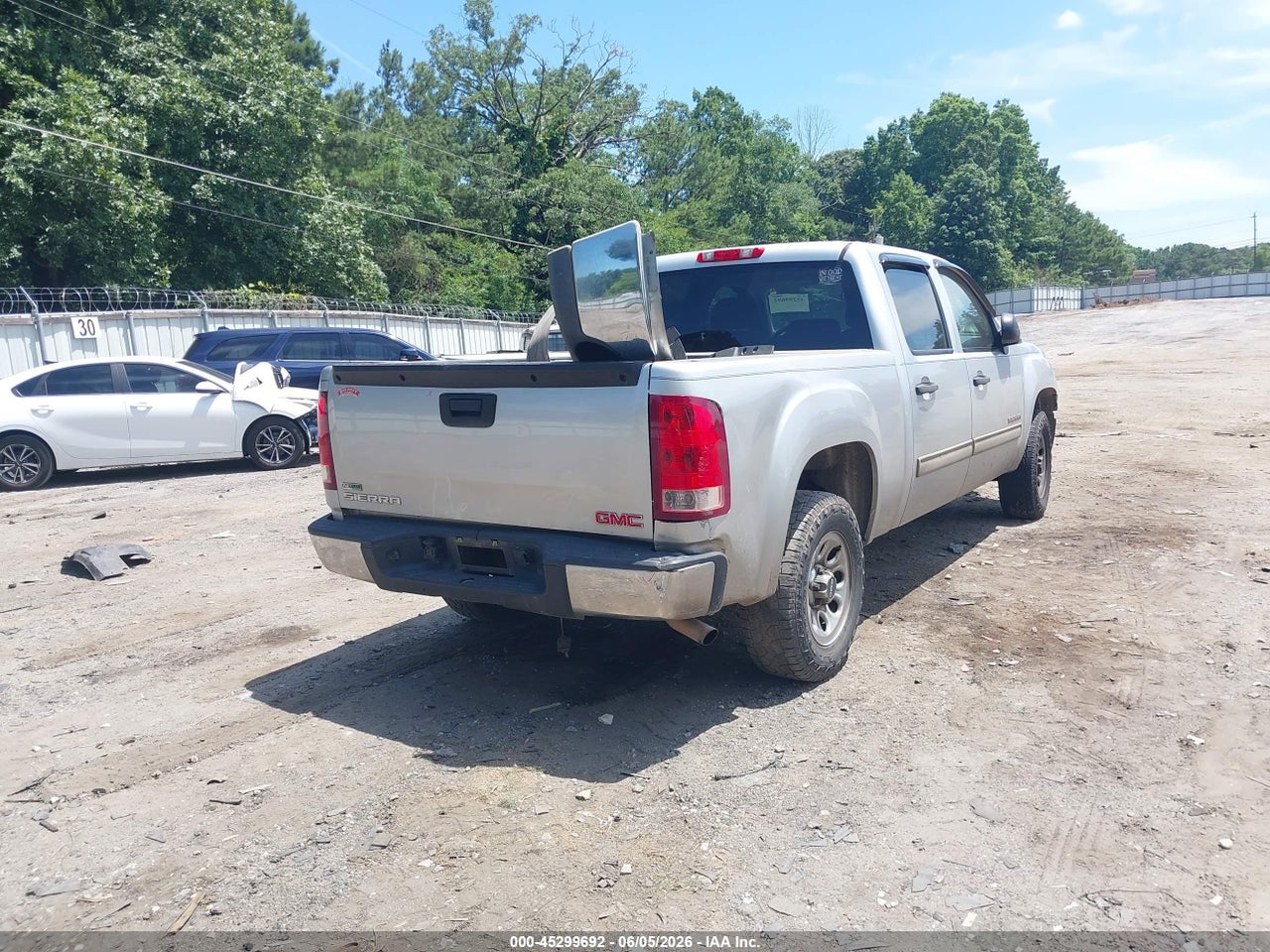 2011 GMC SIERRA 1500 SL thumbnail 5