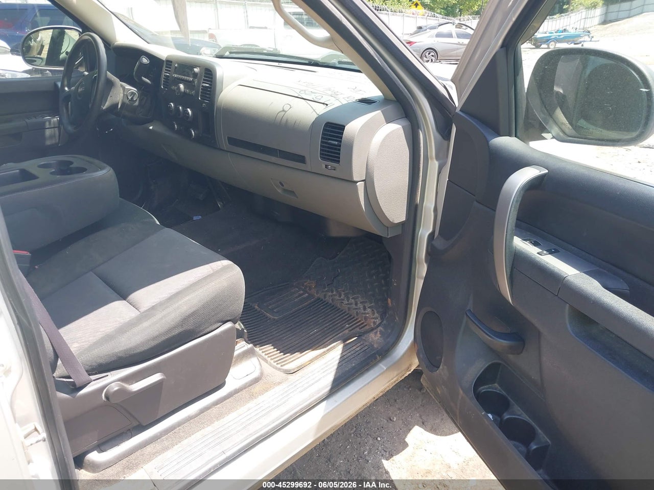 2011 GMC SIERRA 1500 SL thumbnail 6