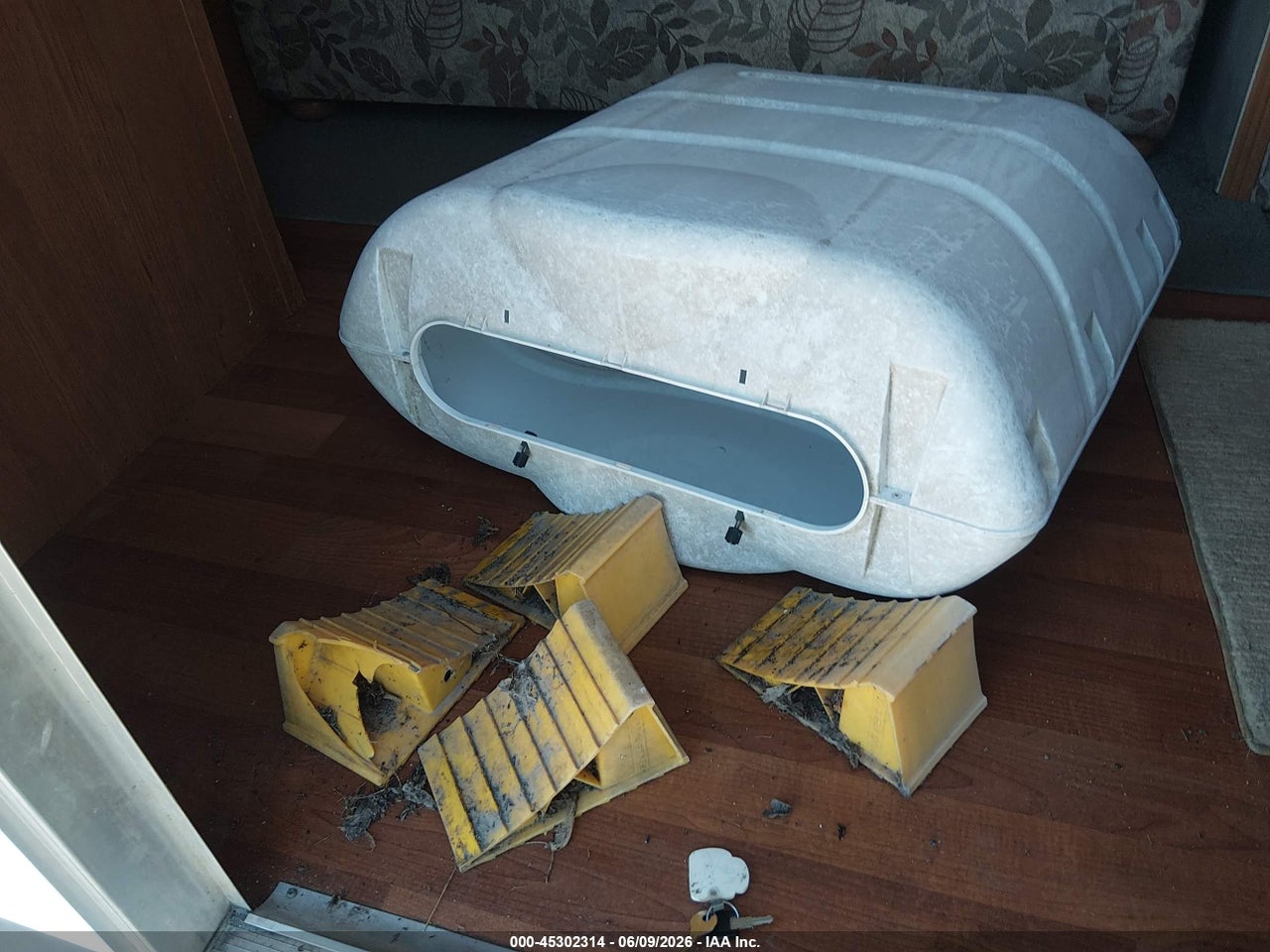 Image 12