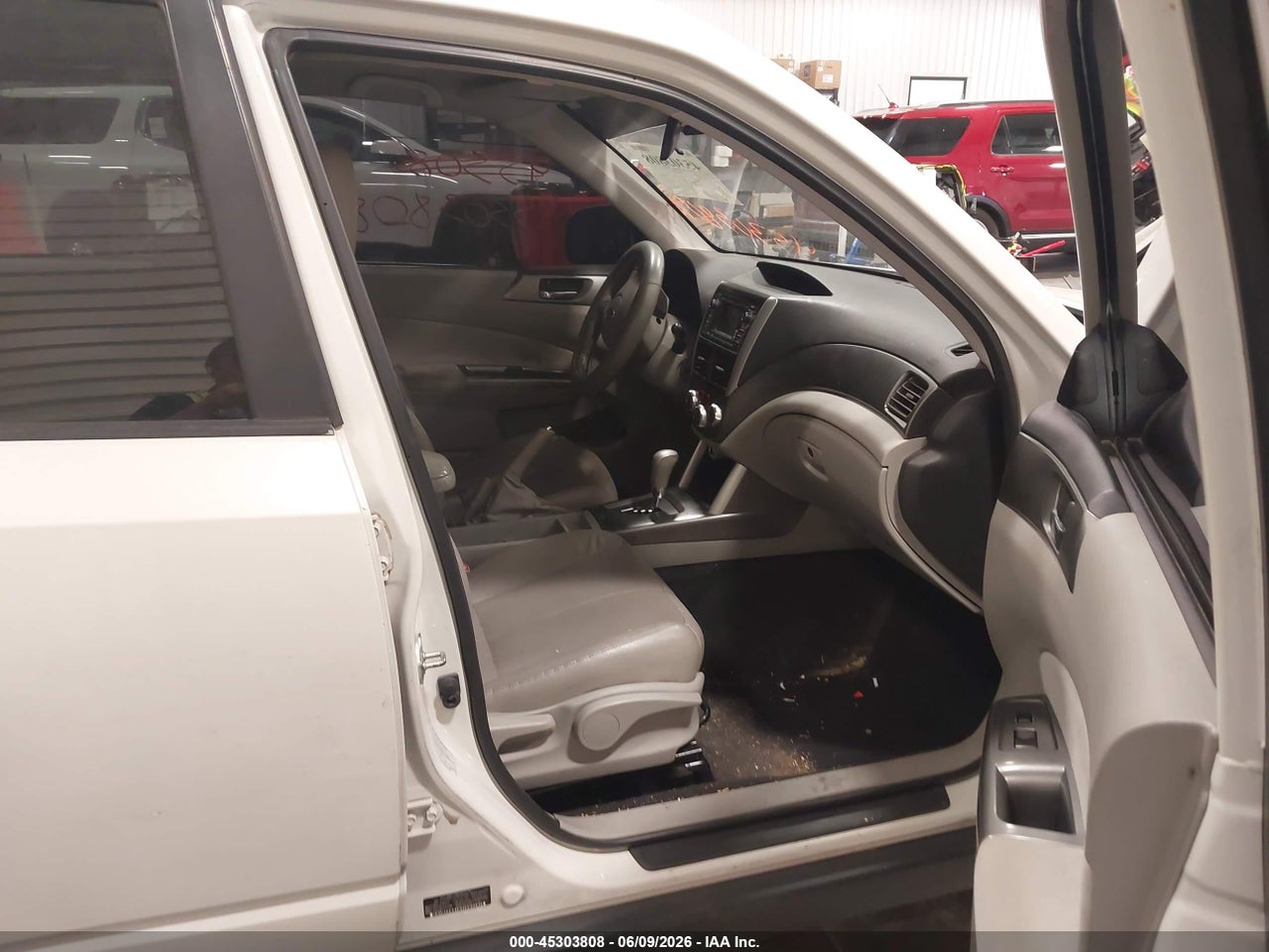 2012 SUBARU FORESTER 2.5X LIMITED thumbnail 6