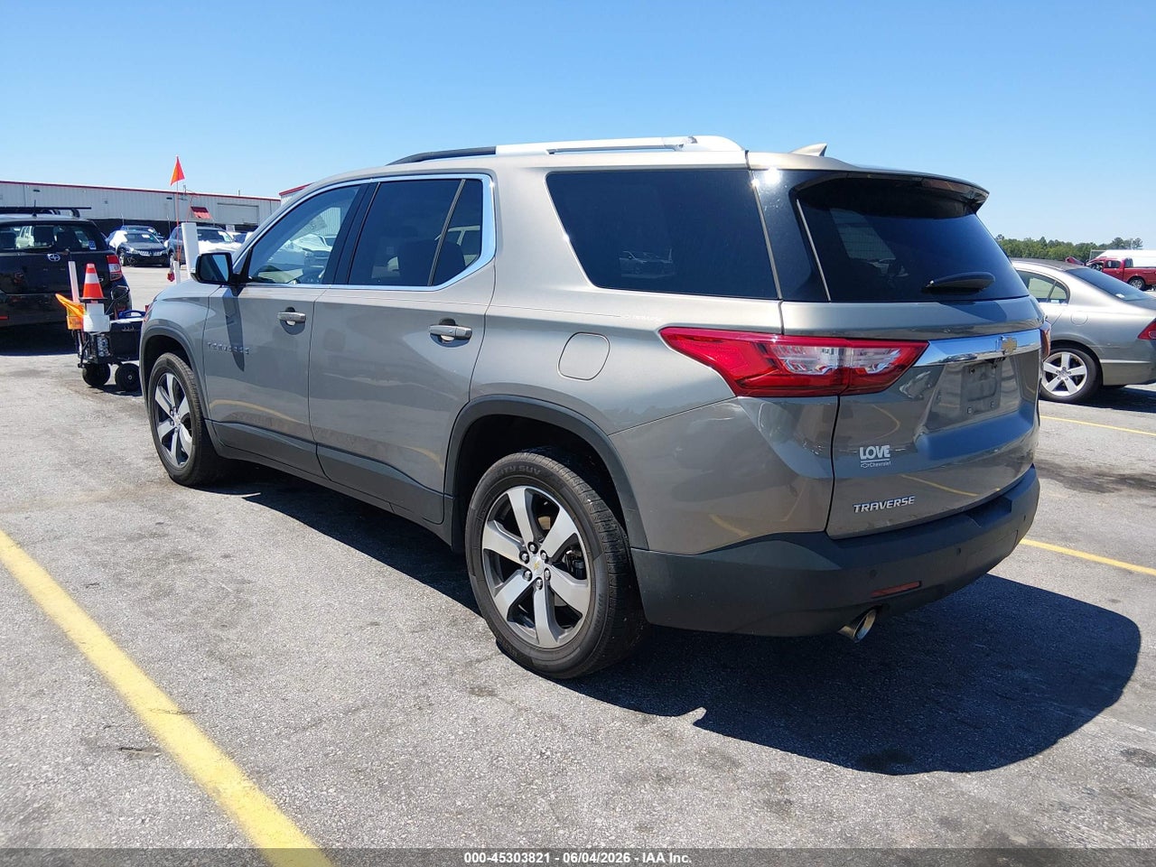 2018 CHEVROLET TRAVERSE 3LT thumbnail 4