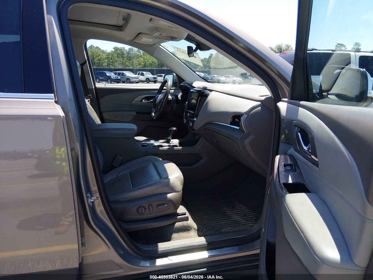 2018 CHEVROLET TRAVERSE 3LT thumbnail 6