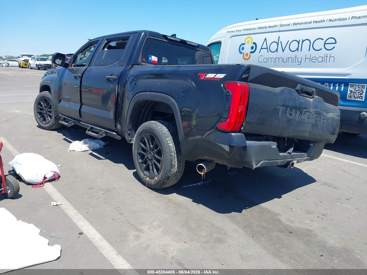2023 TOYOTA TUNDRA SR5 thumbnail 4