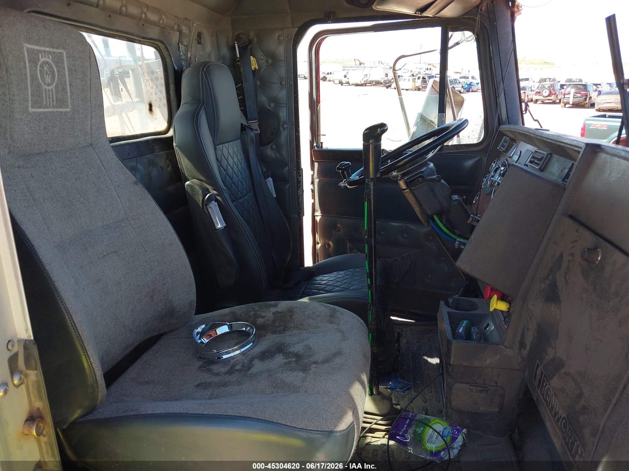 2001 KENWORTH CONSTRUCTION T800 thumbnail 9