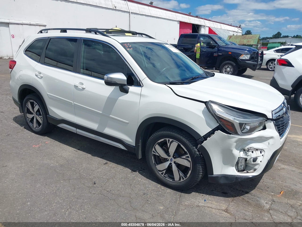 2020 SUBARU FORESTER TOURING thumbnail 2