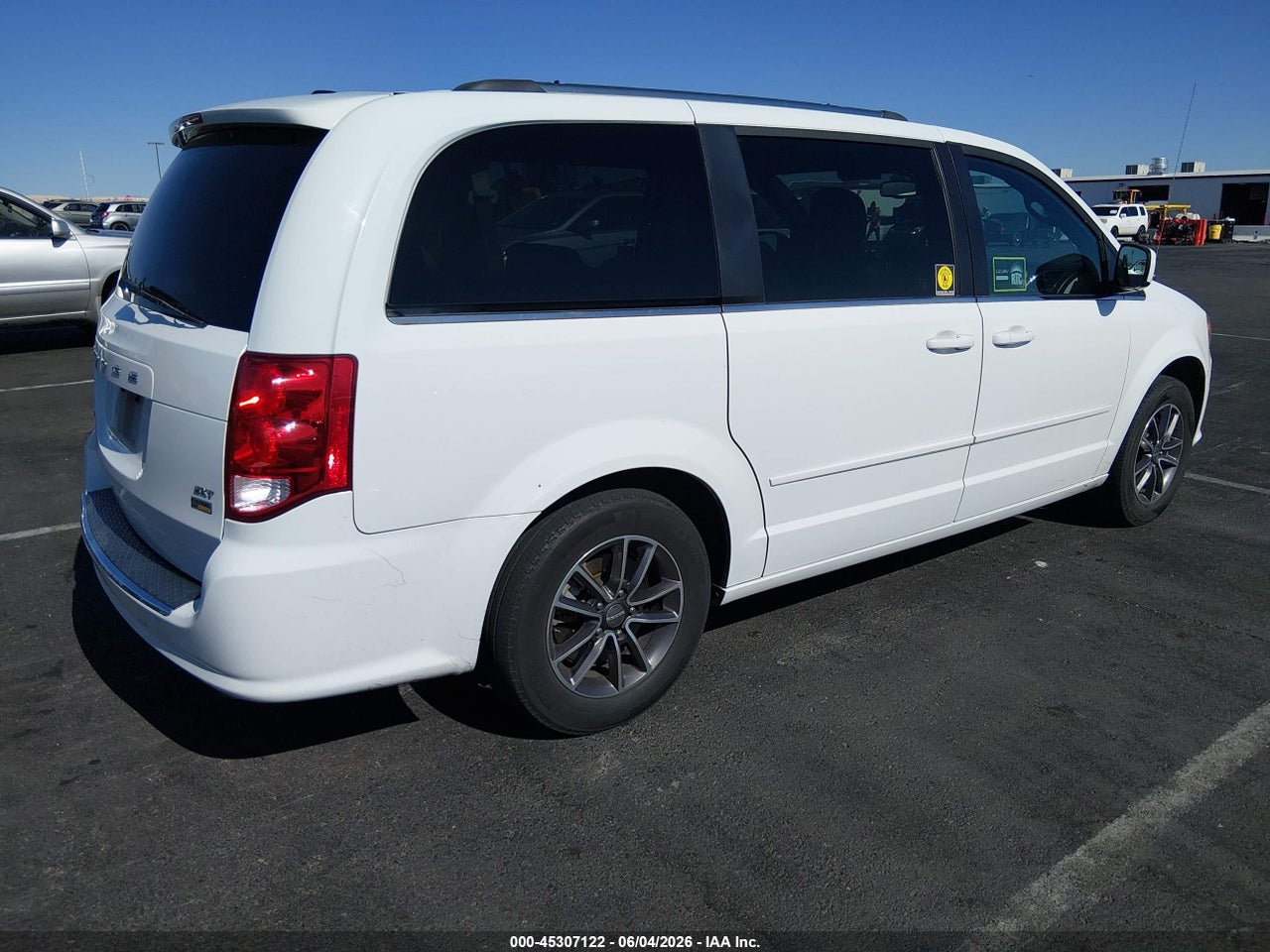 2017 DODGE GRAND CARAVAN SXT thumbnail 5