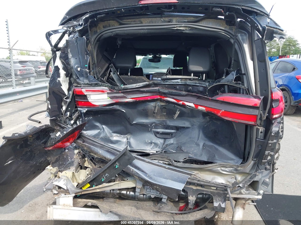 2021 CHRYSLER PACIFICA TOURING L thumbnail 7
