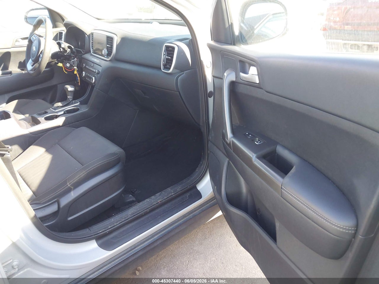 2022 KIA SPORTAGE LX · 5/12