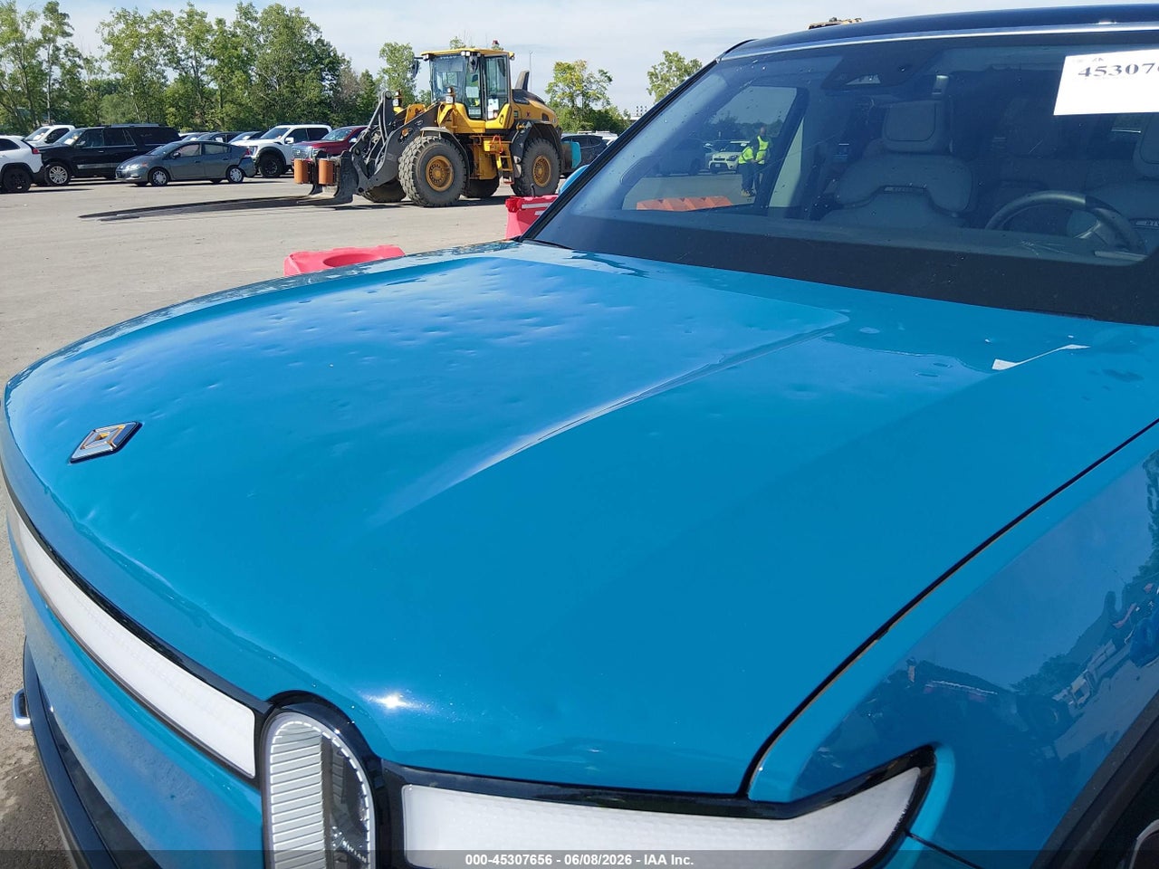 2023 RIVIAN R1S ADVENTURE · 6/12