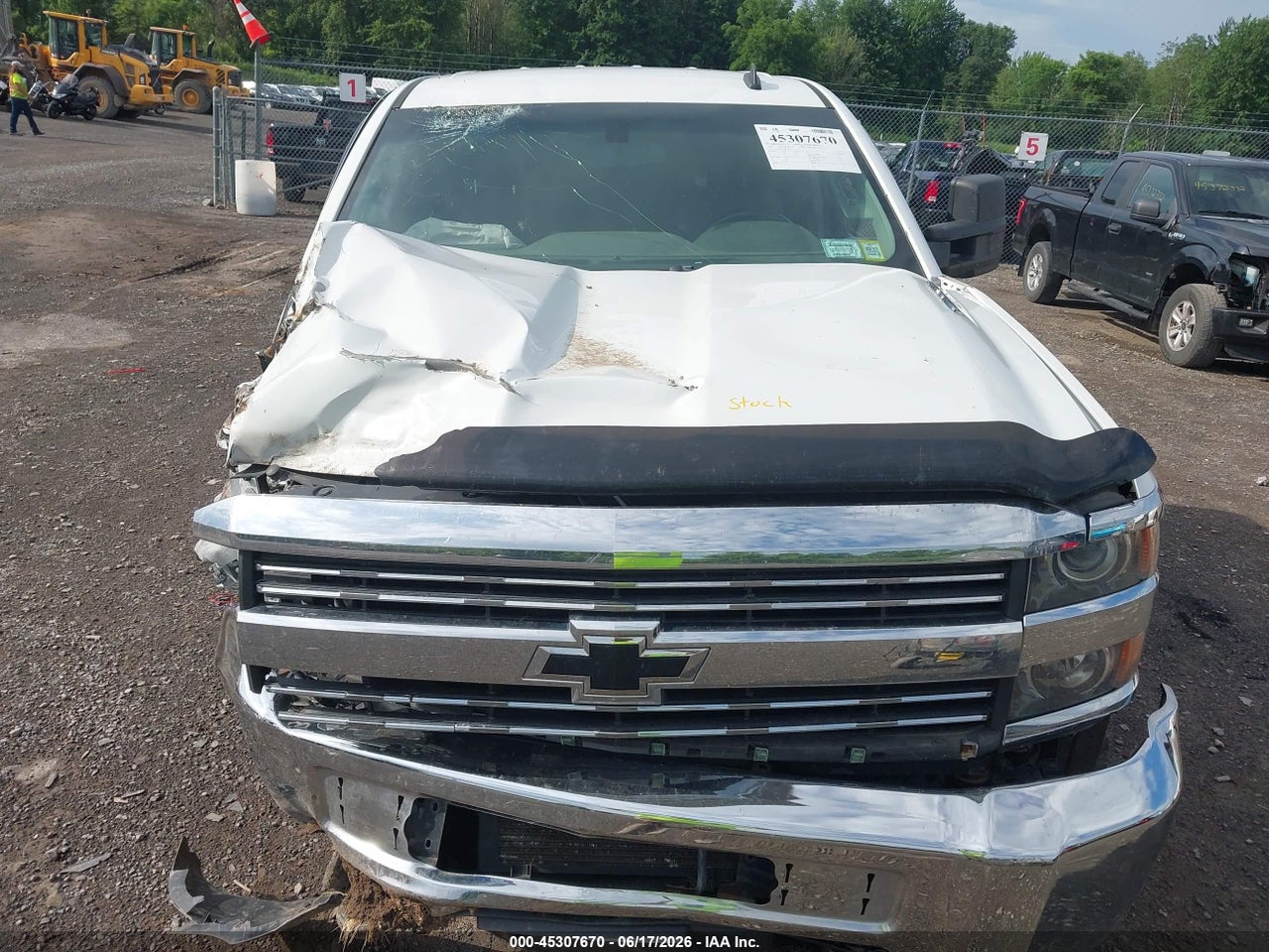 2015 CHEVROLET SILVERADO 2500HD LT thumbnail 11