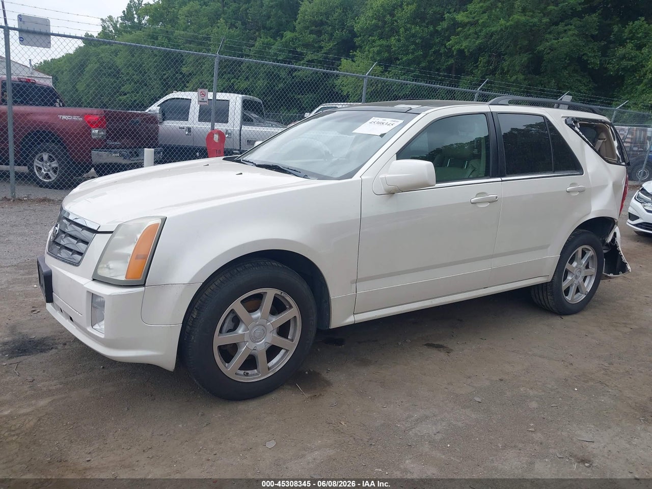 2005 CADILLAC SRX V6 thumbnail 3