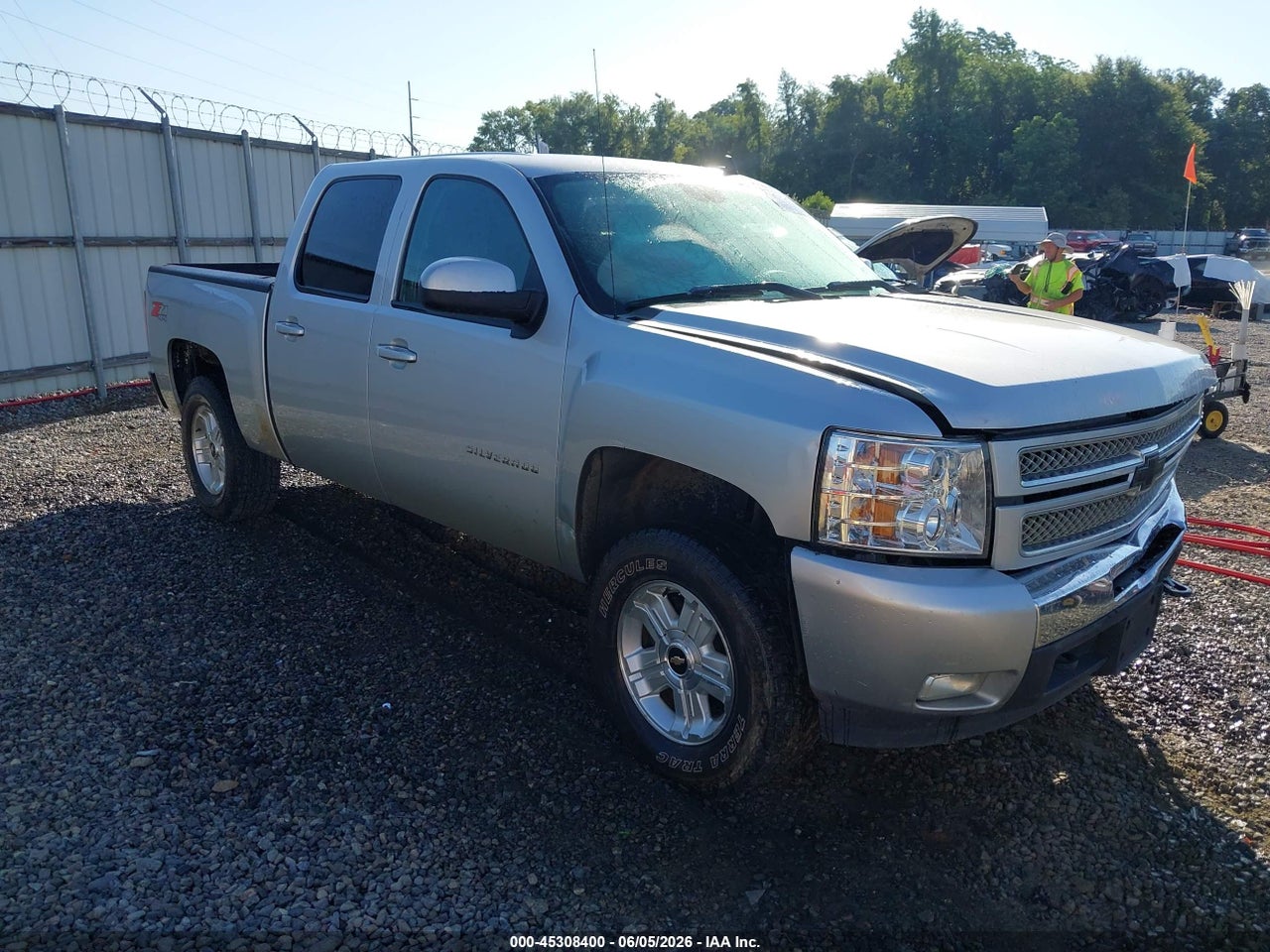 2012 CHEVROLET SILVERADO 1500 LTZ thumbnail 2