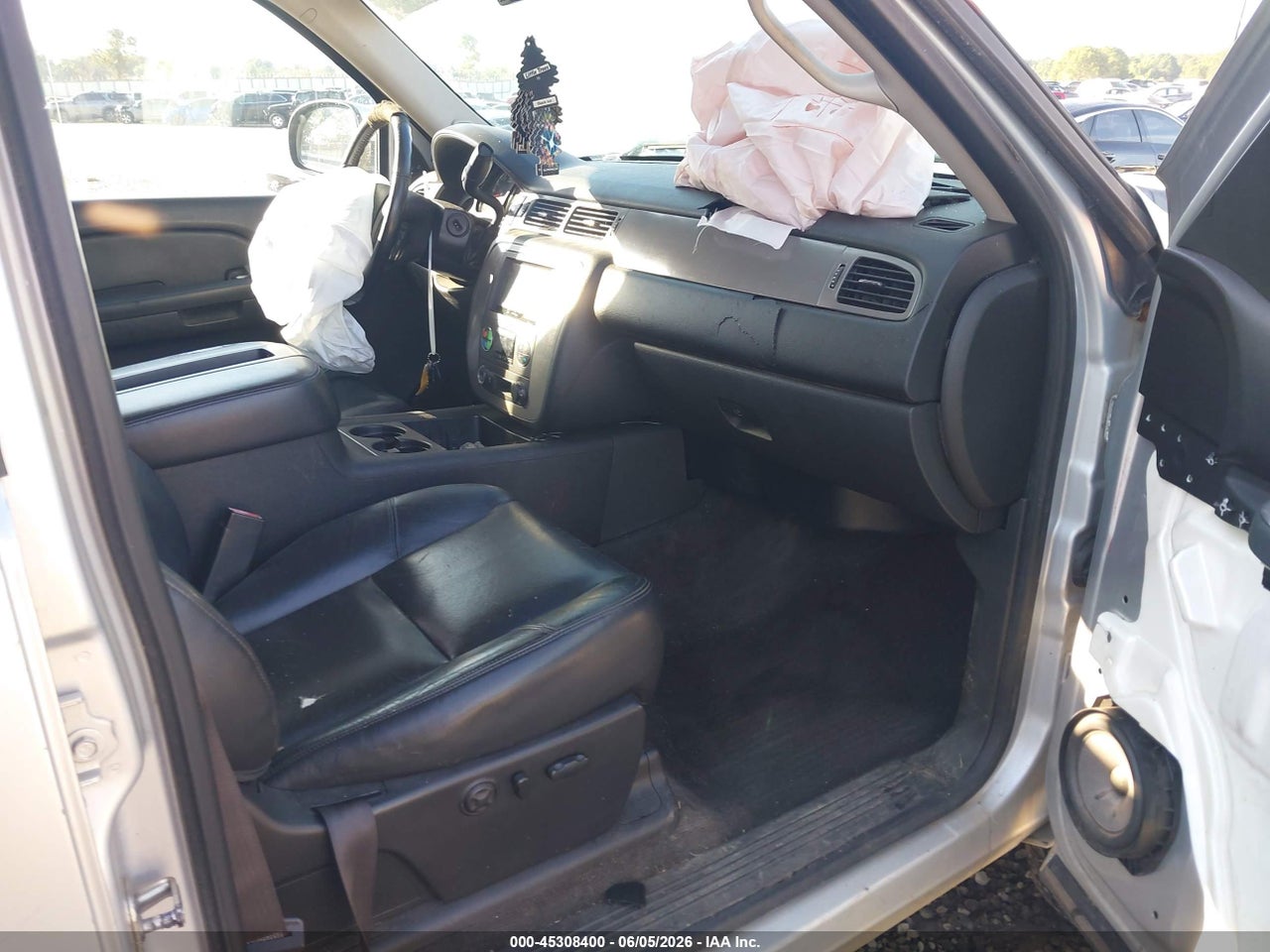 2012 CHEVROLET SILVERADO 1500 LTZ thumbnail 6