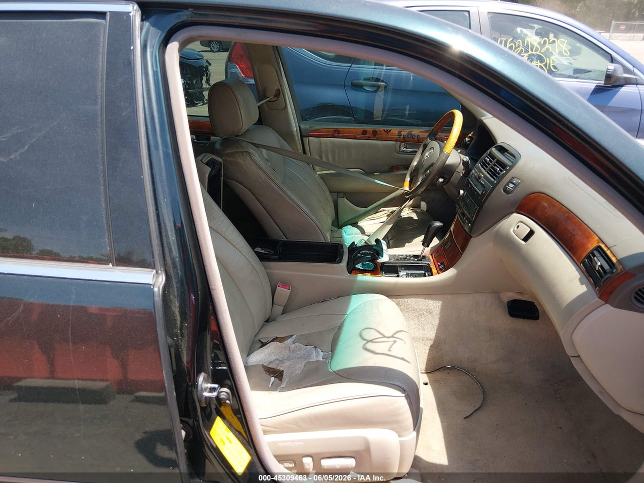 2002 LEXUS LS 430   · 5/12