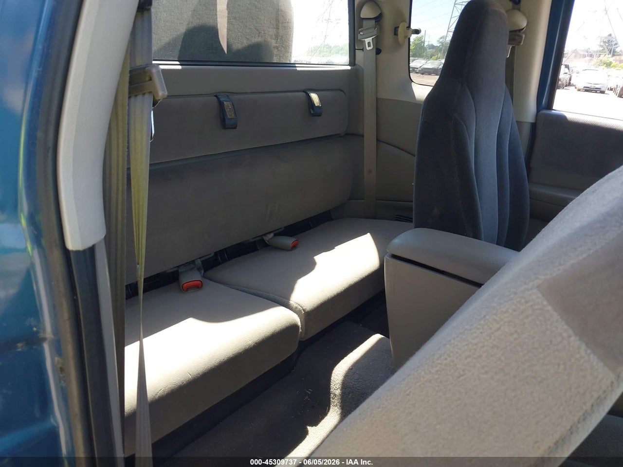 2004 DODGE DAKOTA SPORT thumbnail 9