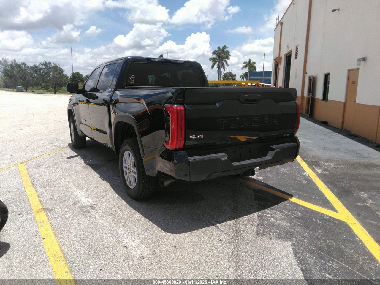2024 TOYOTA TUNDRA SR5 thumbnail 4