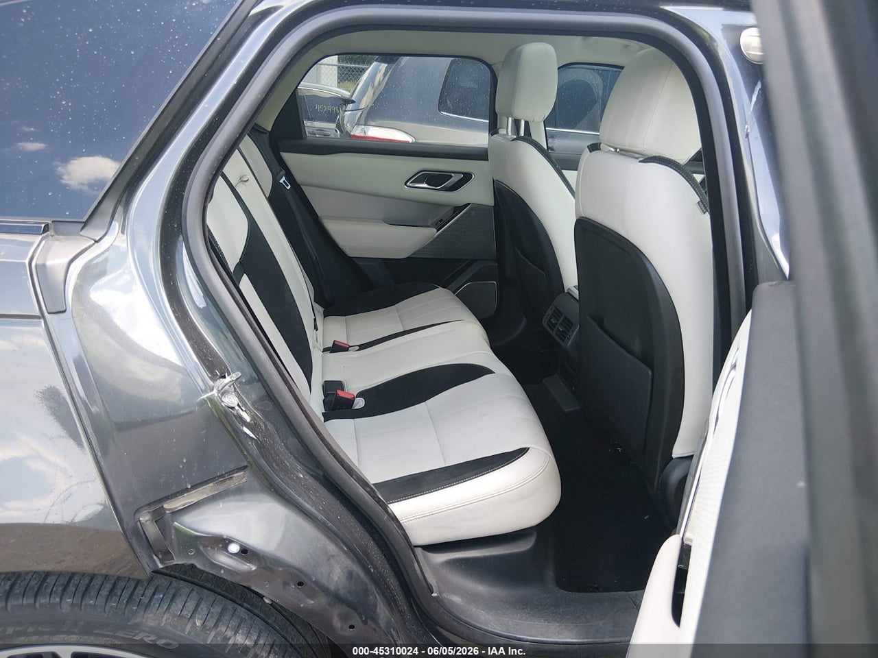 2020 LAND ROVER RANGE ROVER VELAR P340 R-DYNAMIC S thumbnail 9