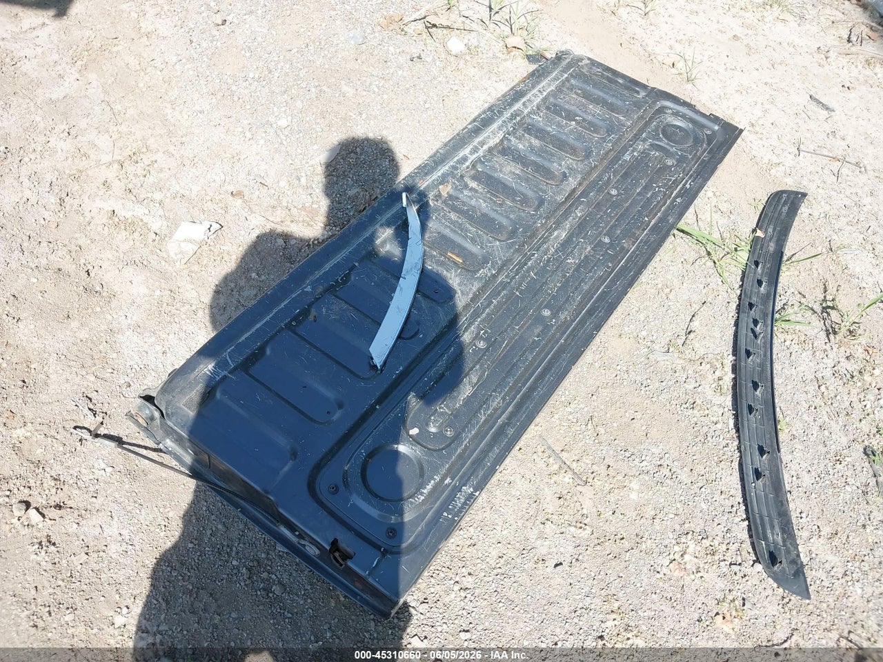 Image 12