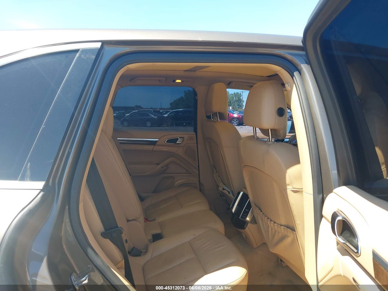 2013 PORSCHE CAYENNE S thumbnail 9