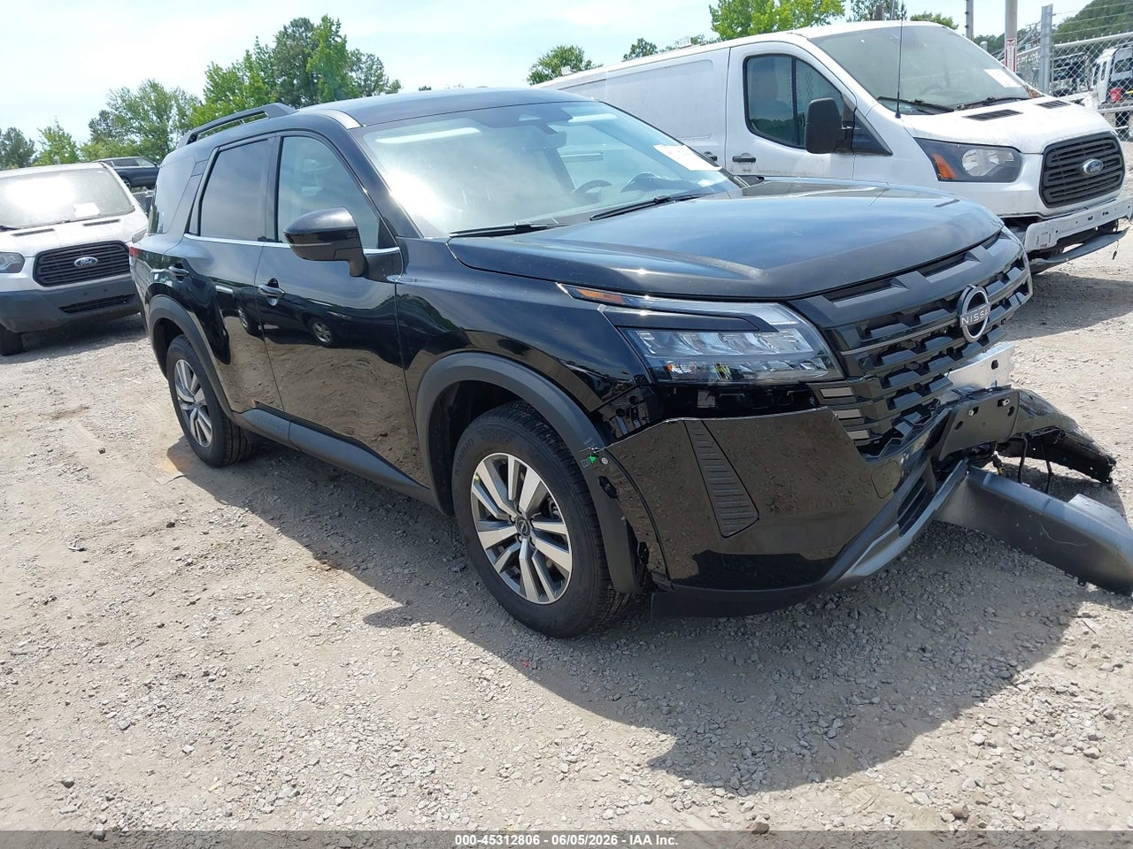 2026 NISSAN PATHFINDER SL thumbnail 2