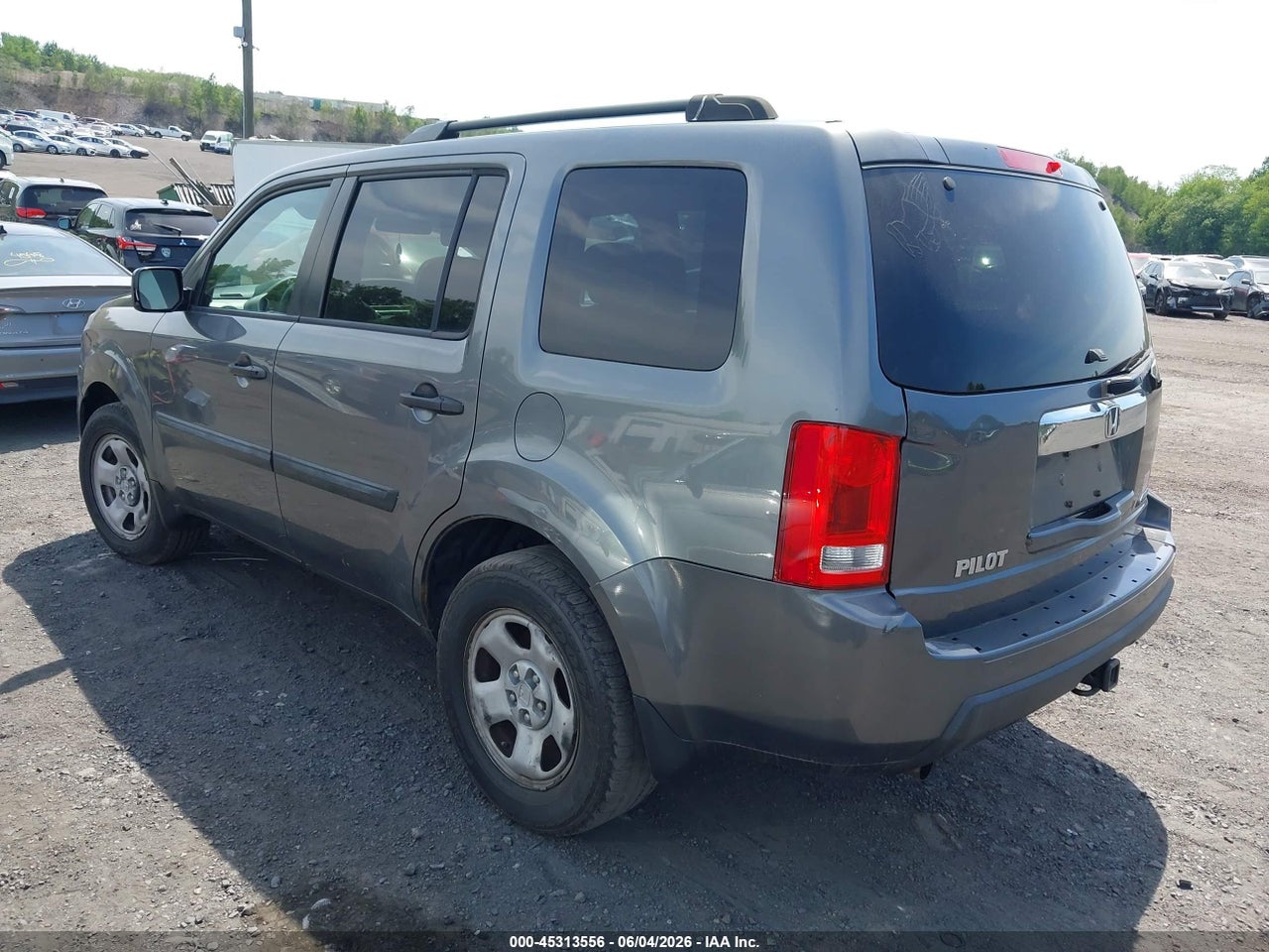 2011 HONDA PILOT LX thumbnail 4
