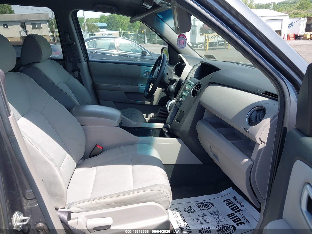 2011 HONDA PILOT LX thumbnail 6