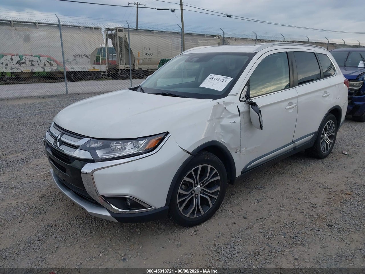 2017 MITSUBISHI OUTLANDER GT thumbnail 3
