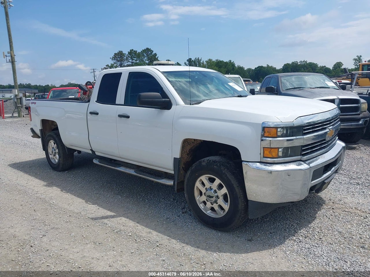 2016 CHEVROLET SILVERADO 2500HD WT thumbnail 2