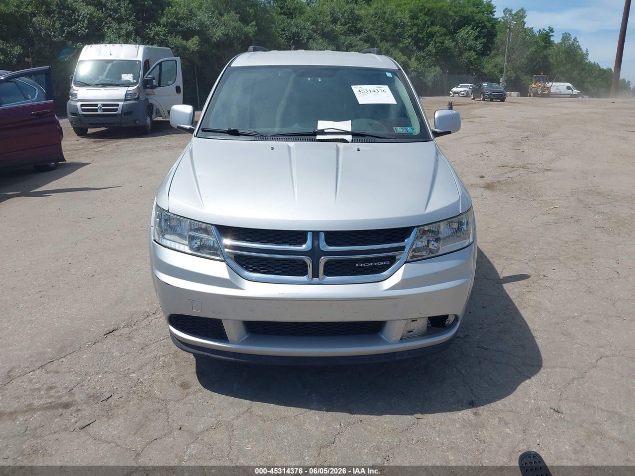 2011 DODGE JOURNEY MAINSTREET · 6/12