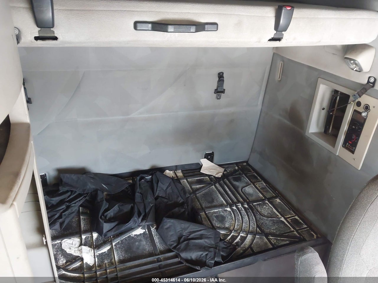 2012 VOLVO VN VNL thumbnail 8
