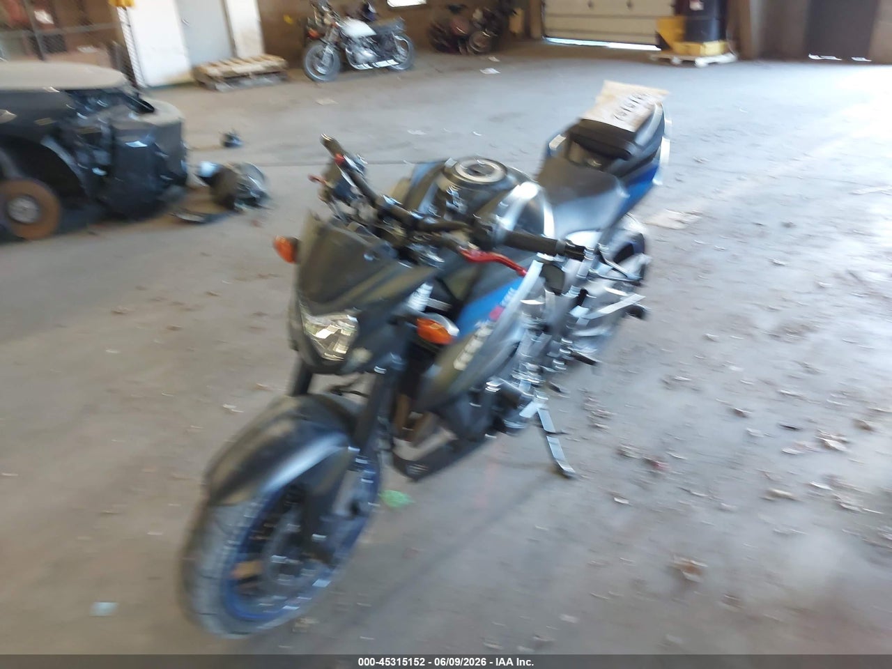 2019 SUZUKI GSX-S750 M/Z thumbnail 3